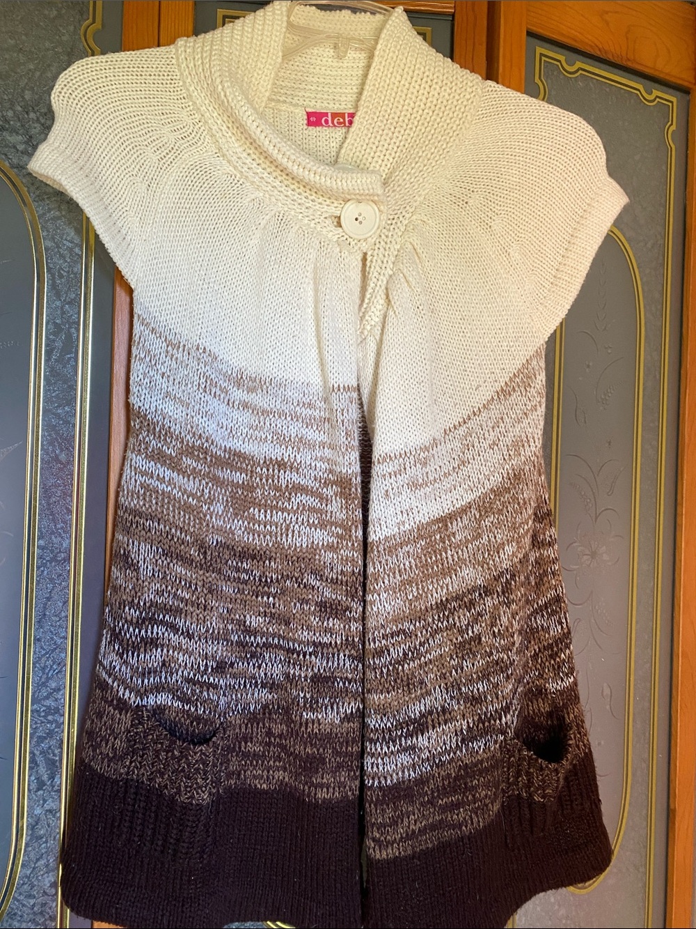 Cream to Brown Ombre Knit Cardigan Vest with Shawl Collar.
